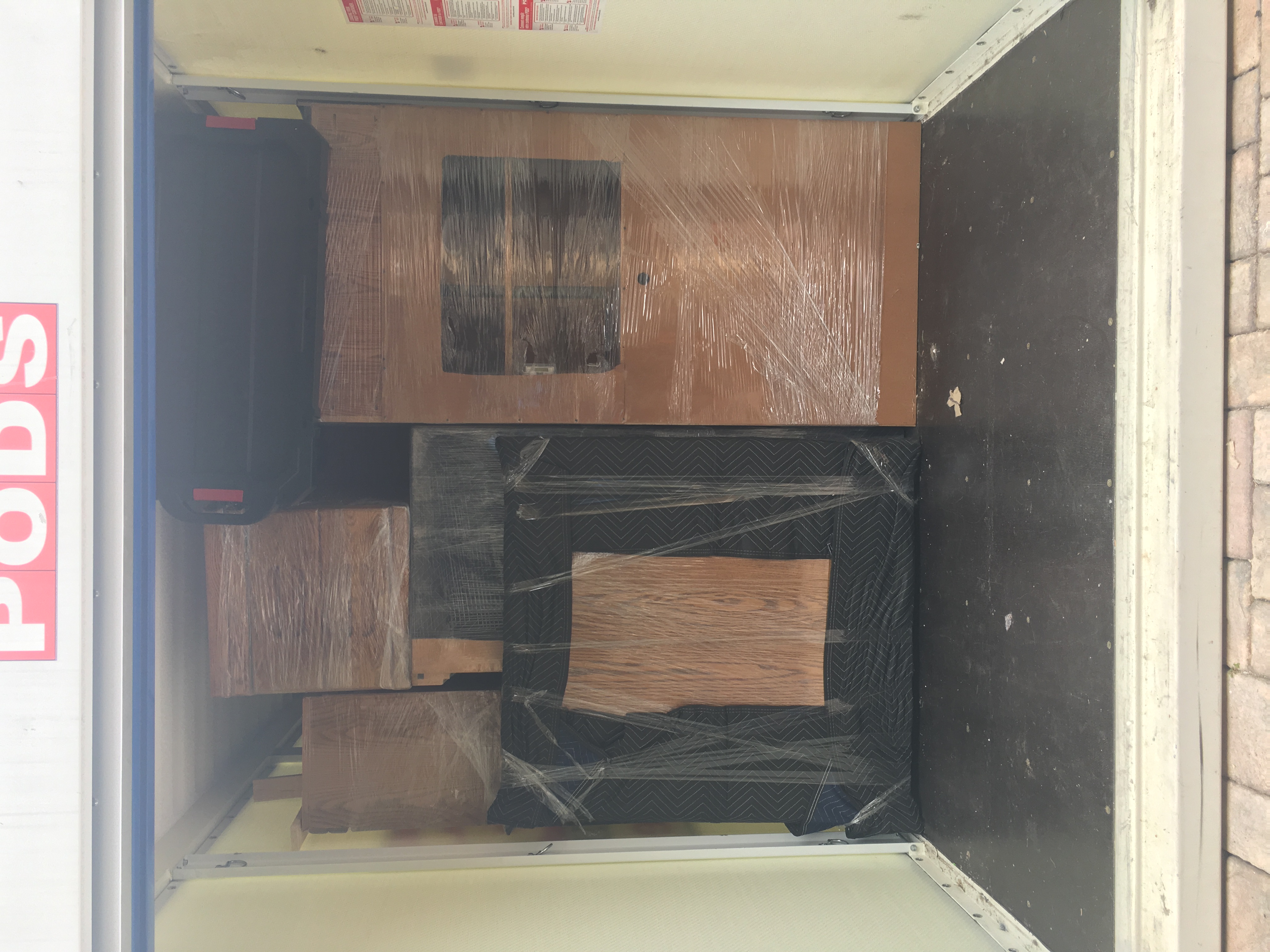 Experienced residential movers with competitive pricing in CA Local Mira Loma, CA movers for all your residential needs