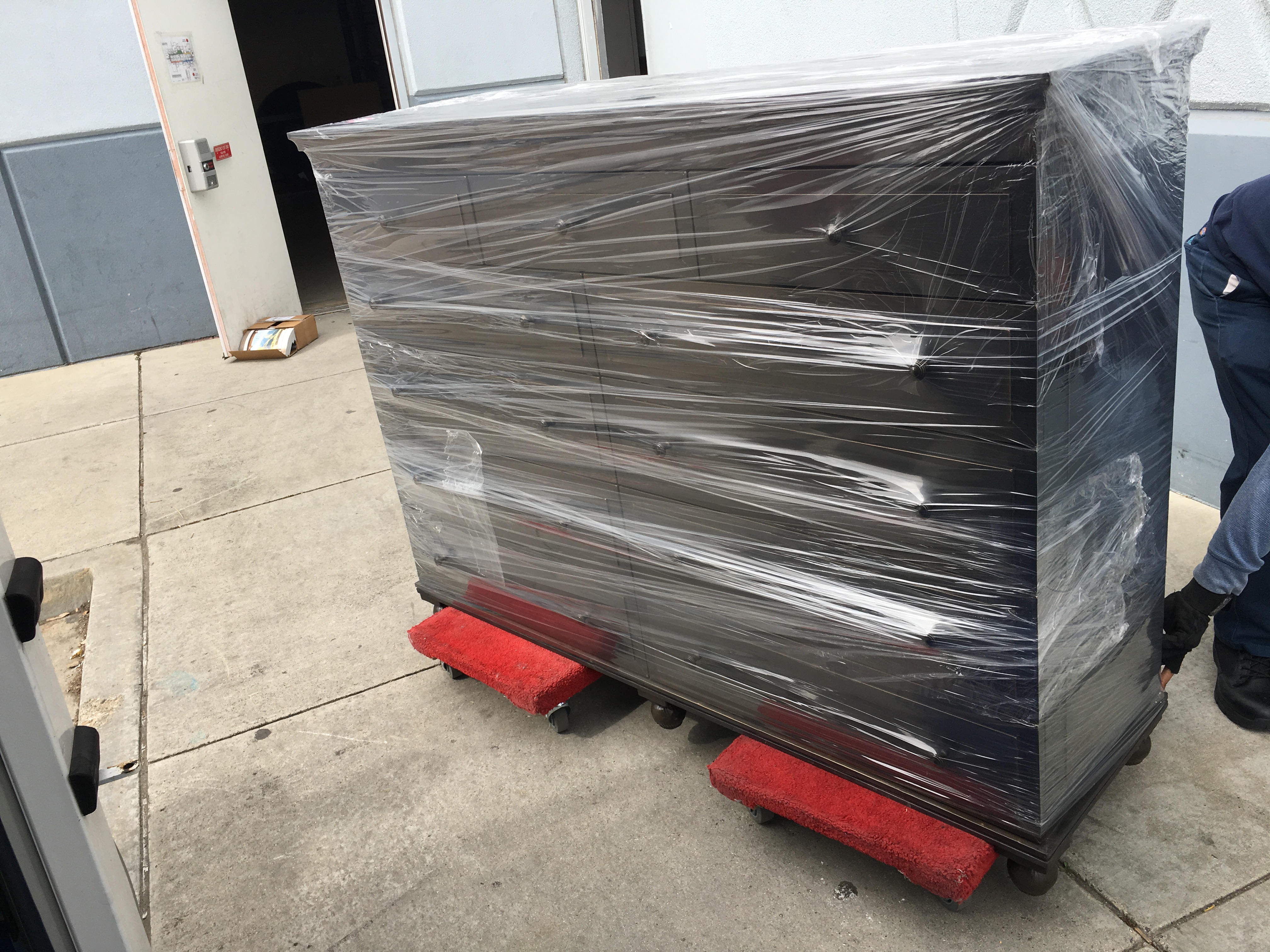 Comprehensive Residential Moving Services in CA
