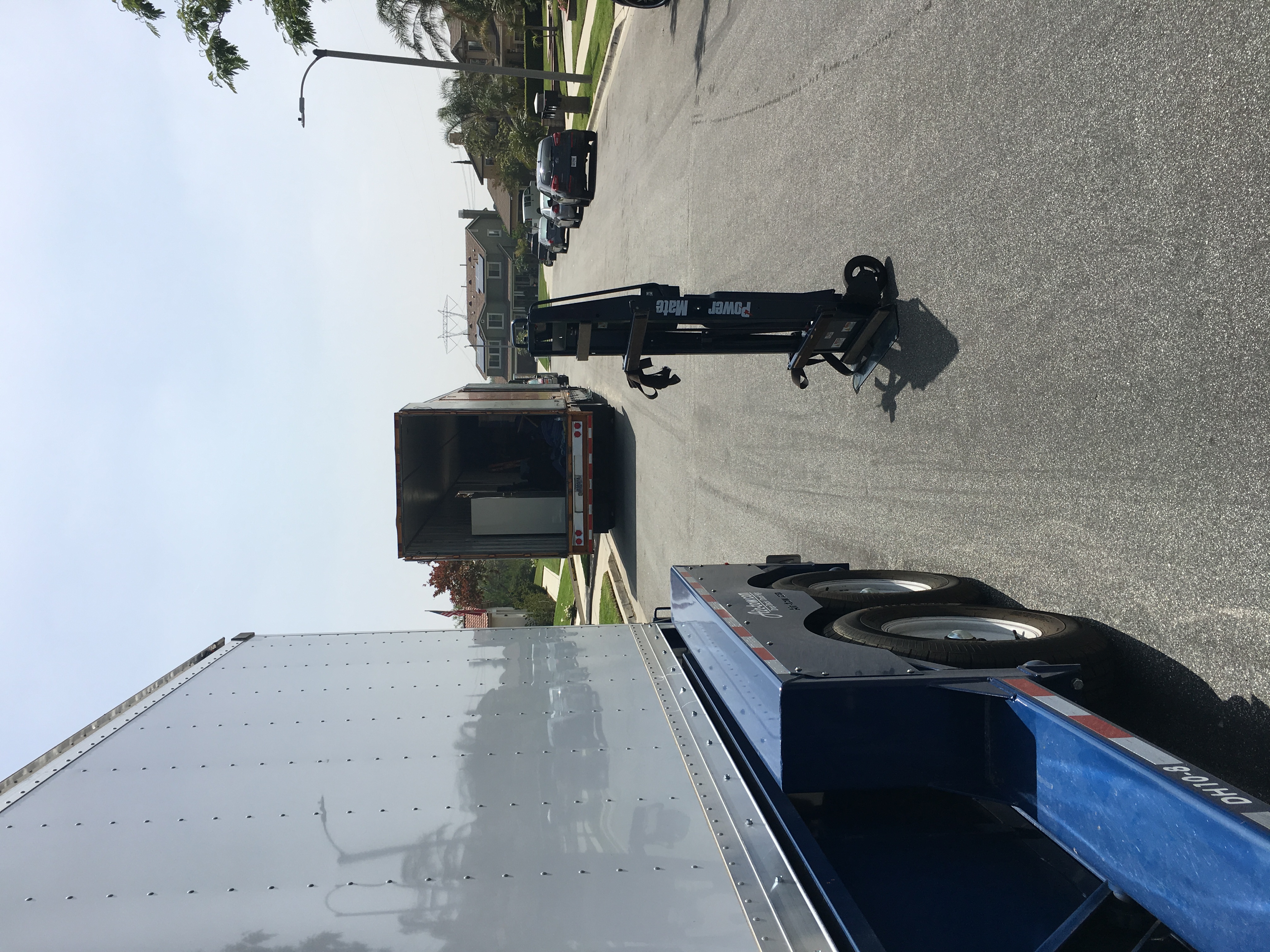 Professional residential moving services in Green Valley Lake, CA Green Valley Lake, CA residential packing services for a stress-free move